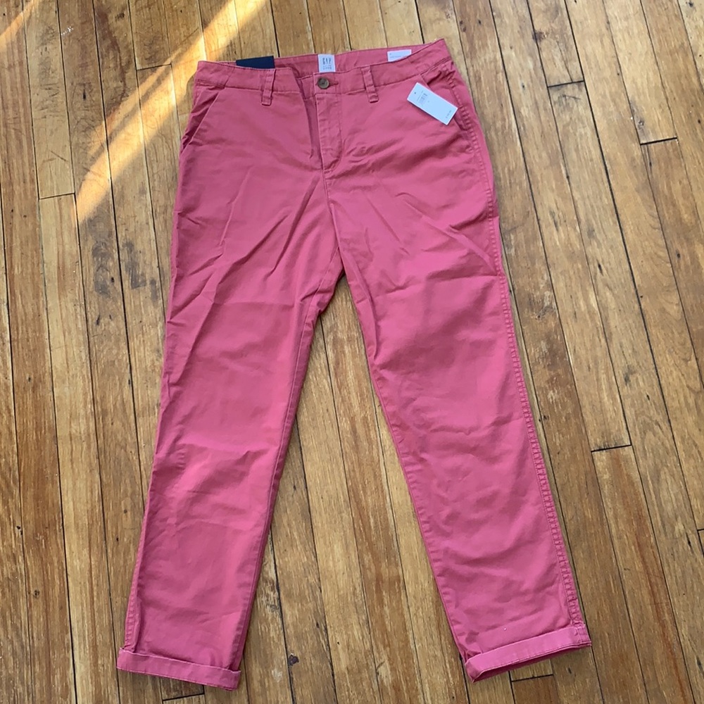 GAP Khaki pants size 6